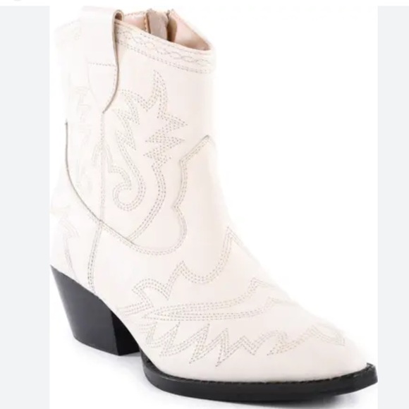 Seychelles Eagle Rock Short Western Boot, Cream, Size 7, NWOT - Picture 1 of 10